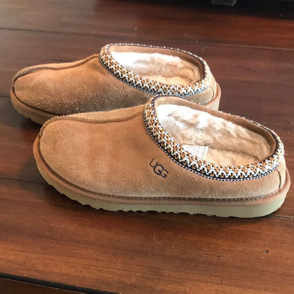 UGG Tasman Slipper